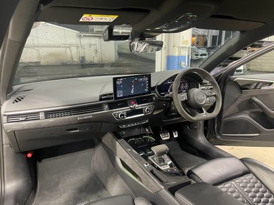 2021 AUDI RS4 AVANT photo 9