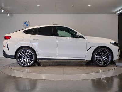 2023 BMW X6 photo 12
