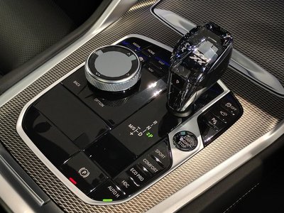 2023 BMW X6 thumbnail 59