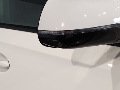 2023 BMW X6 thumbnail 23