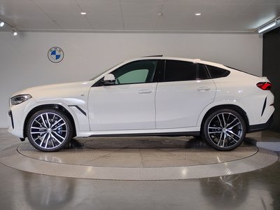 2023 BMW X6 photo 7