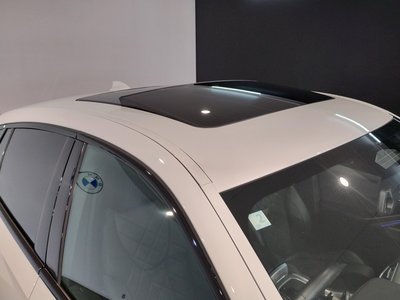 2023 BMW X6 thumbnail 21