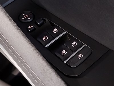 2023 BMW X6 thumbnail 55