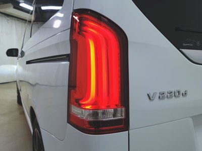 2021 Mercedes-BENZ V-CLASS photo 5