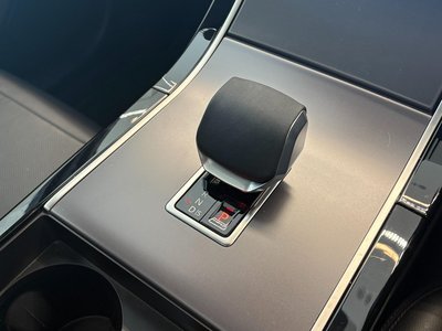 2024 LAND Rover RANGE ROVER VELAR thumbnail 20
