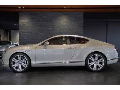 صورة 13 لـ 2016 Bentley CONTINENTAL
