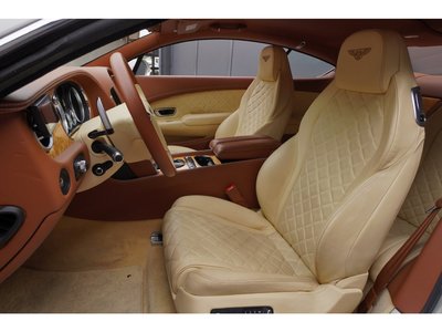 صورة 2 لـ 2016 Bentley CONTINENTAL