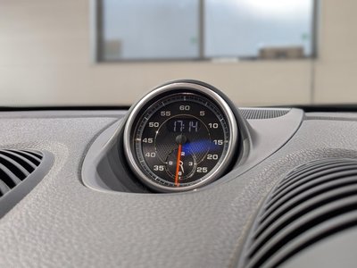 صورة 23 لـ 2016 Porsche 718