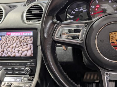 صورة 35 لـ 2016 Porsche 718
