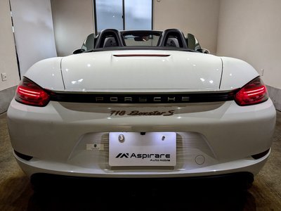 صورة 11 لـ 2016 Porsche 718