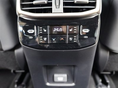 2025 Lexus RX thumbnail 23