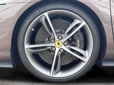 2026 Ferrari 296 GTS 照片 16
