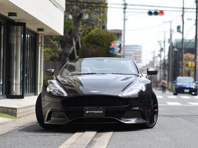 2015 Aston Martin VANQUISH VOLANTE — фото 5