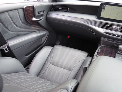 2021 Lexus LS thumbnail 65
