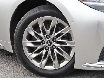 2021 Lexus LS photo 15