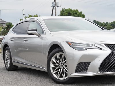 2021 Lexus LS photo 10