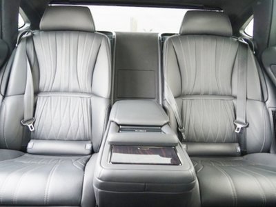 2021 Lexus LS thumbnail 24