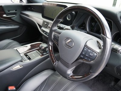2021 Lexus LS thumbnail 62