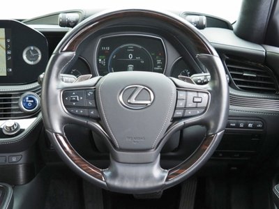2021 Lexus LS thumbnail 31
