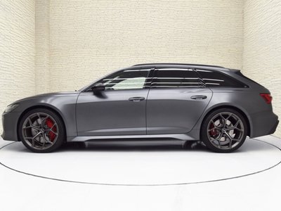 2025 AUDI RS6 AVANT 照片 6
