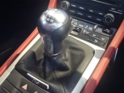 2020 Porsche 718 SPYDER 缩略图 28