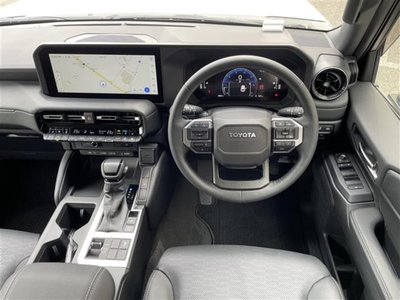 صورة 39 لـ 2025 Toyota LAND CRUISER 250