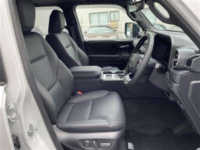 صورة 13 لـ 2025 Toyota LAND CRUISER 250