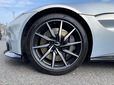 صورة مصغرة 5 لـ 2018 Aston Martin VANTAGE
