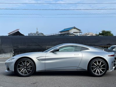 صورة مصغرة 4 لـ 2018 Aston Martin VANTAGE