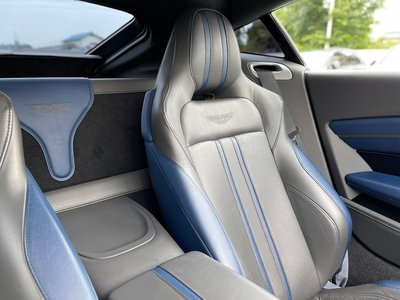 صورة مصغرة 21 لـ 2018 Aston Martin VANTAGE