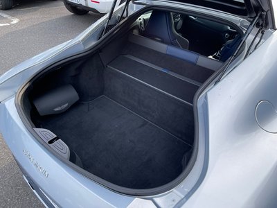 صورة مصغرة 12 لـ 2018 Aston Martin VANTAGE