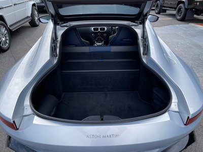 صورة مصغرة 11 لـ 2018 Aston Martin VANTAGE