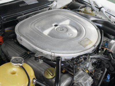 صورة 11 لـ 1984 Mercedes-BENZ SL