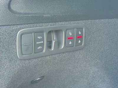 صورة مصغرة 30 لـ 2023 AUDI Q7