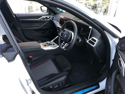 صورة مصغرة 31 لـ 2024 BMW I4