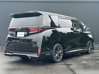 صورة 29 لـ 2023 Toyota VELLFIRE