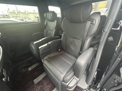 صورة 19 لـ 2023 Toyota VELLFIRE