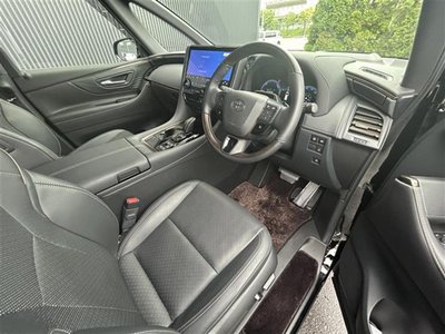صورة 18 لـ 2023 Toyota VELLFIRE