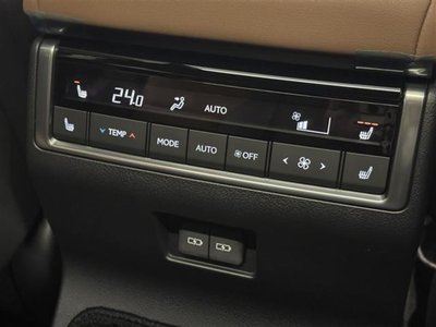 2025 Lexus GX — миниатюра 36