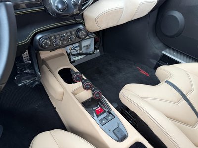 2014 Ferrari 458 SPECIALE — миниатюра 22