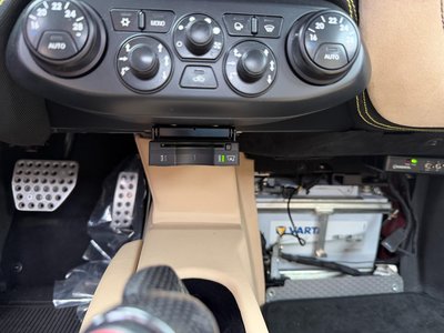 2014 Ferrari 458 SPECIALE — миниатюра 21