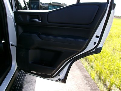 صورة 14 لـ 2024 Toyota LAND CRUISER 250