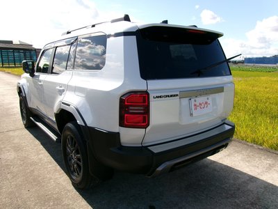 صورة 6 لـ 2024 Toyota LAND CRUISER 250
