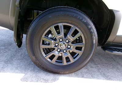 صورة 30 لـ 2024 Toyota LAND CRUISER 250