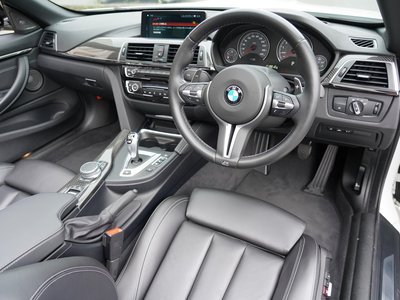 صورة 17 لـ 2020 BMW M4 CABRIOLET