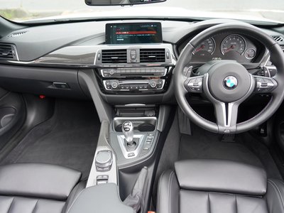 صورة 22 لـ 2020 BMW M4 CABRIOLET