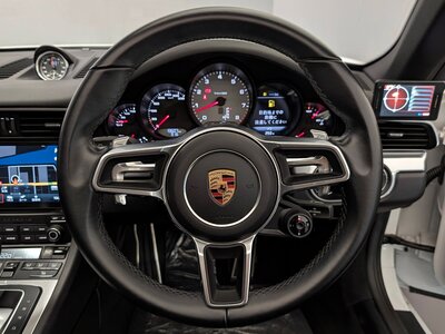 2017 Porsche 911 照片 19