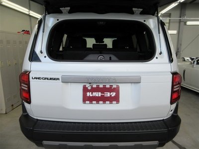 صورة مصغرة 21 لـ 2024 Toyota LAND CRUISER 250