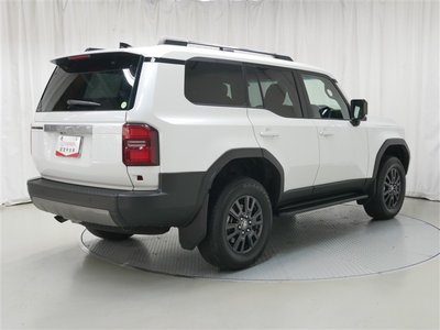 صورة مصغرة 3 لـ 2024 Toyota LAND CRUISER 250