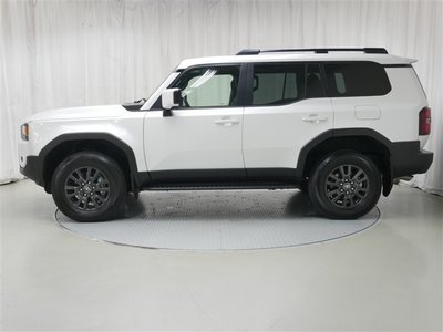 صورة مصغرة 2 لـ 2024 Toyota LAND CRUISER 250